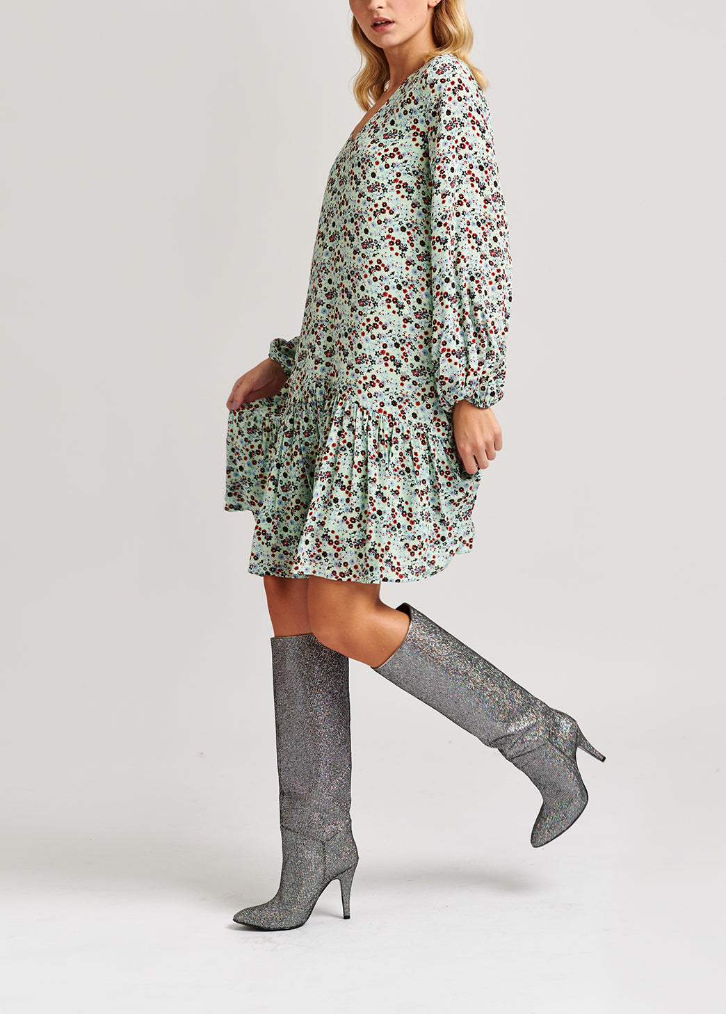 Muntgroene mini-jurk met bloemenprint RE—SSENTIEL | Essentiel second hand