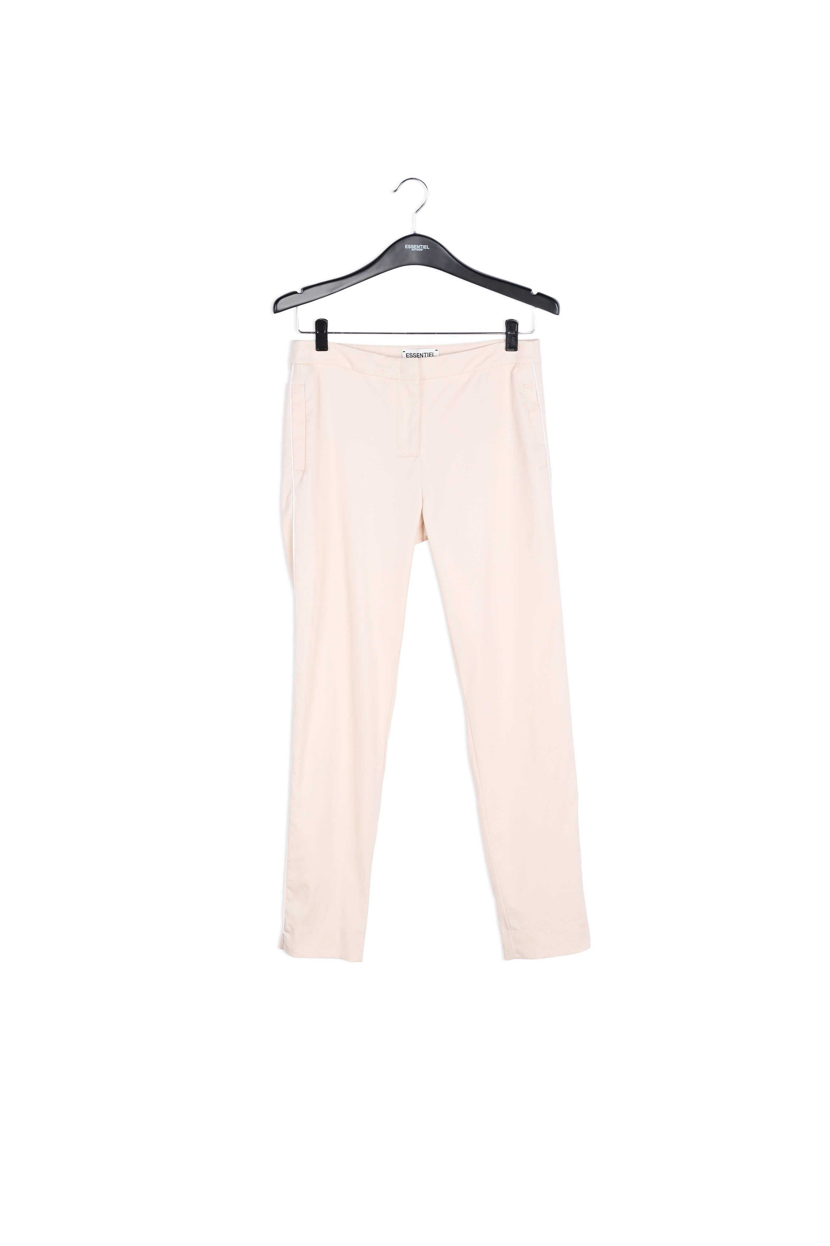 Off-white broek met wijde pijpen RE—SSENTIEL | Essentiel second hand