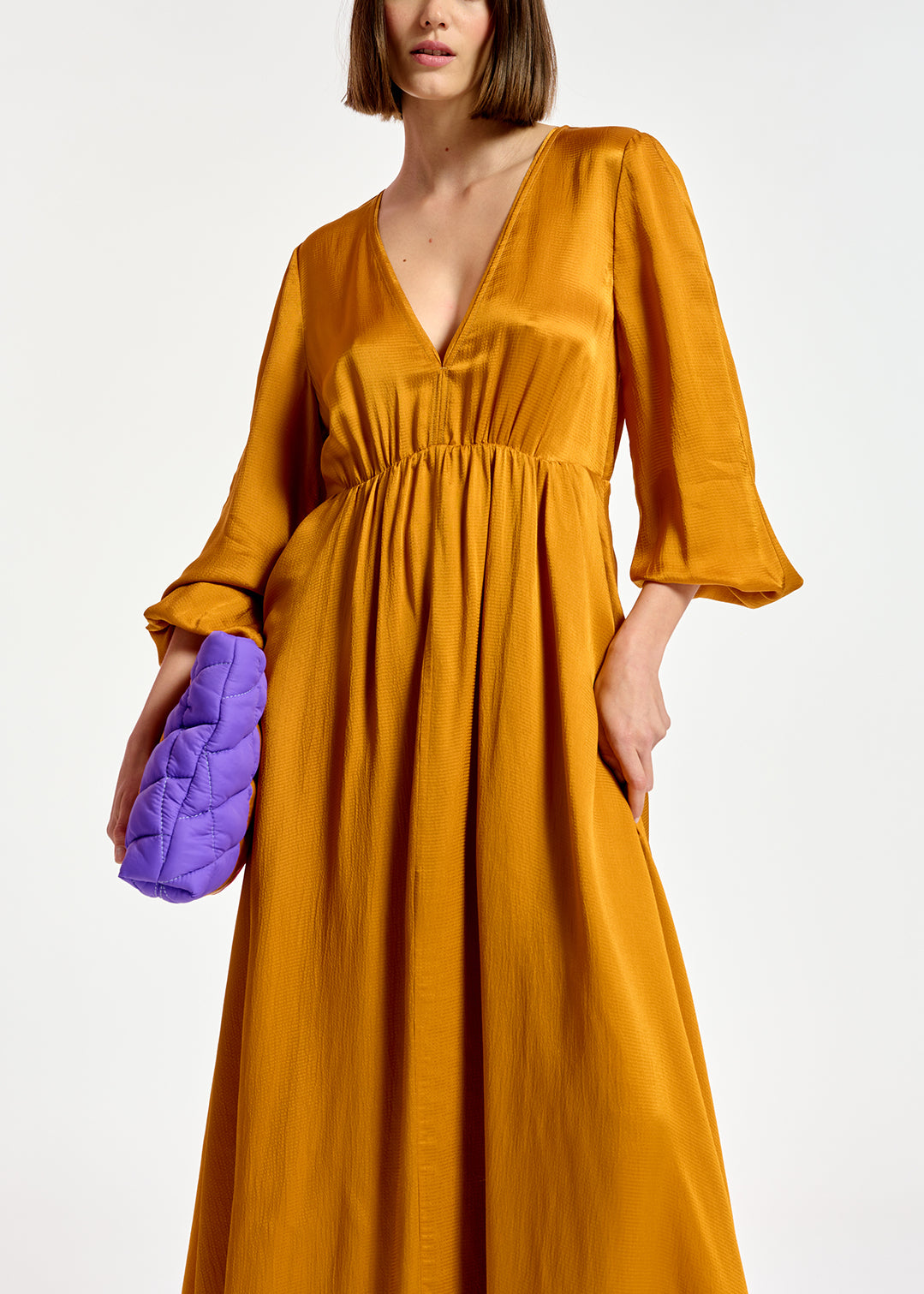 Ochre pink long-sleeved v-neck maxi dress RE—SSENTIEL | Essentiel second hand