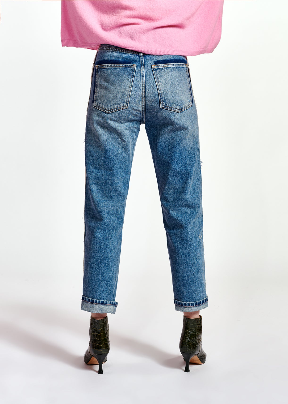 Jean bleu foncé délavé à taille haute RE—SSENTIEL | Essentiel second hand