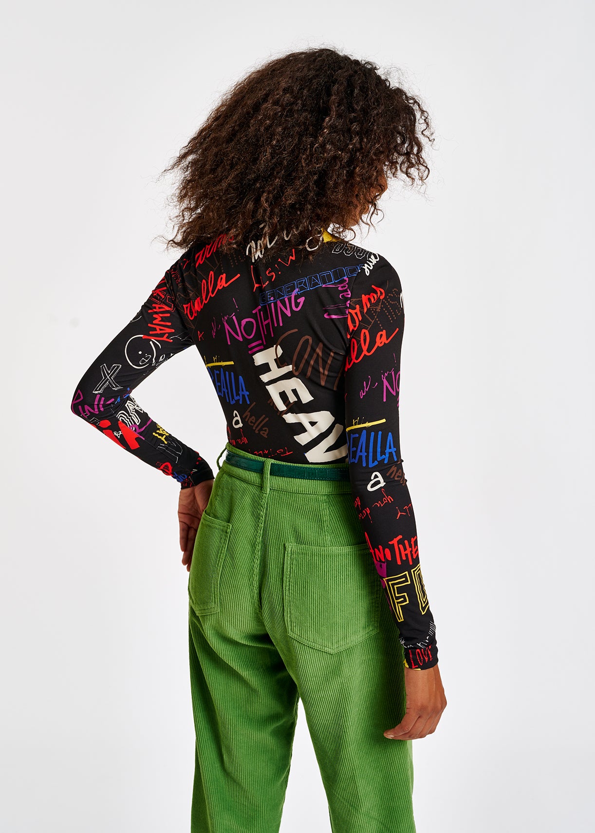 Top met rolkraag en tekst RE—SSENTIEL | Essentiel second hand