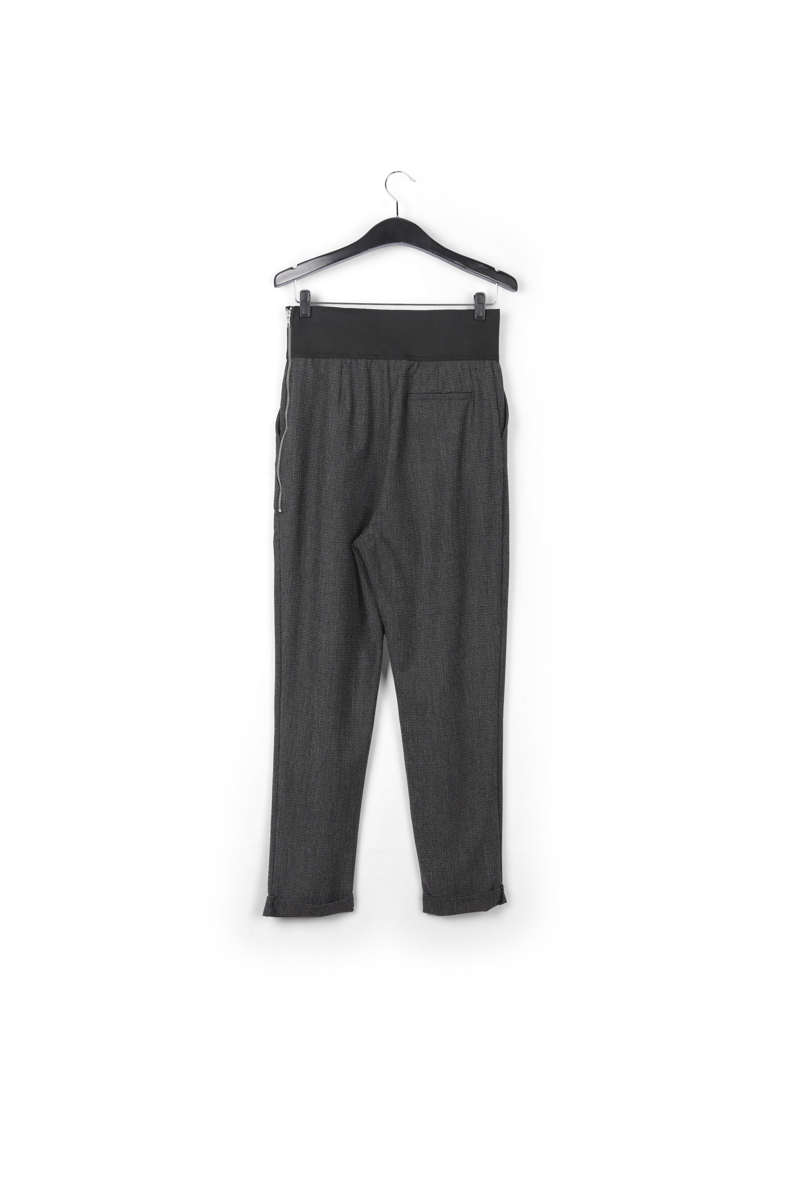 High-waisted black and white tapered pants RE—SSENTIEL | Essentiel second hand