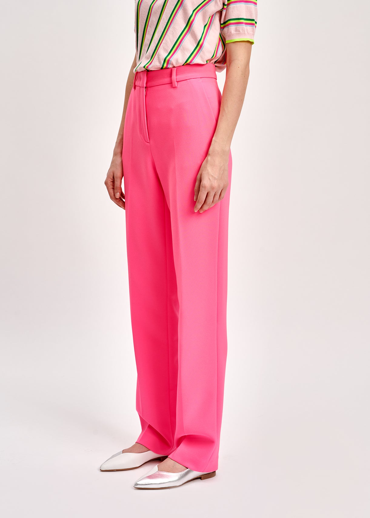 Neon pink straight-leg pants RE—SSENTIEL | Essentiel second hand