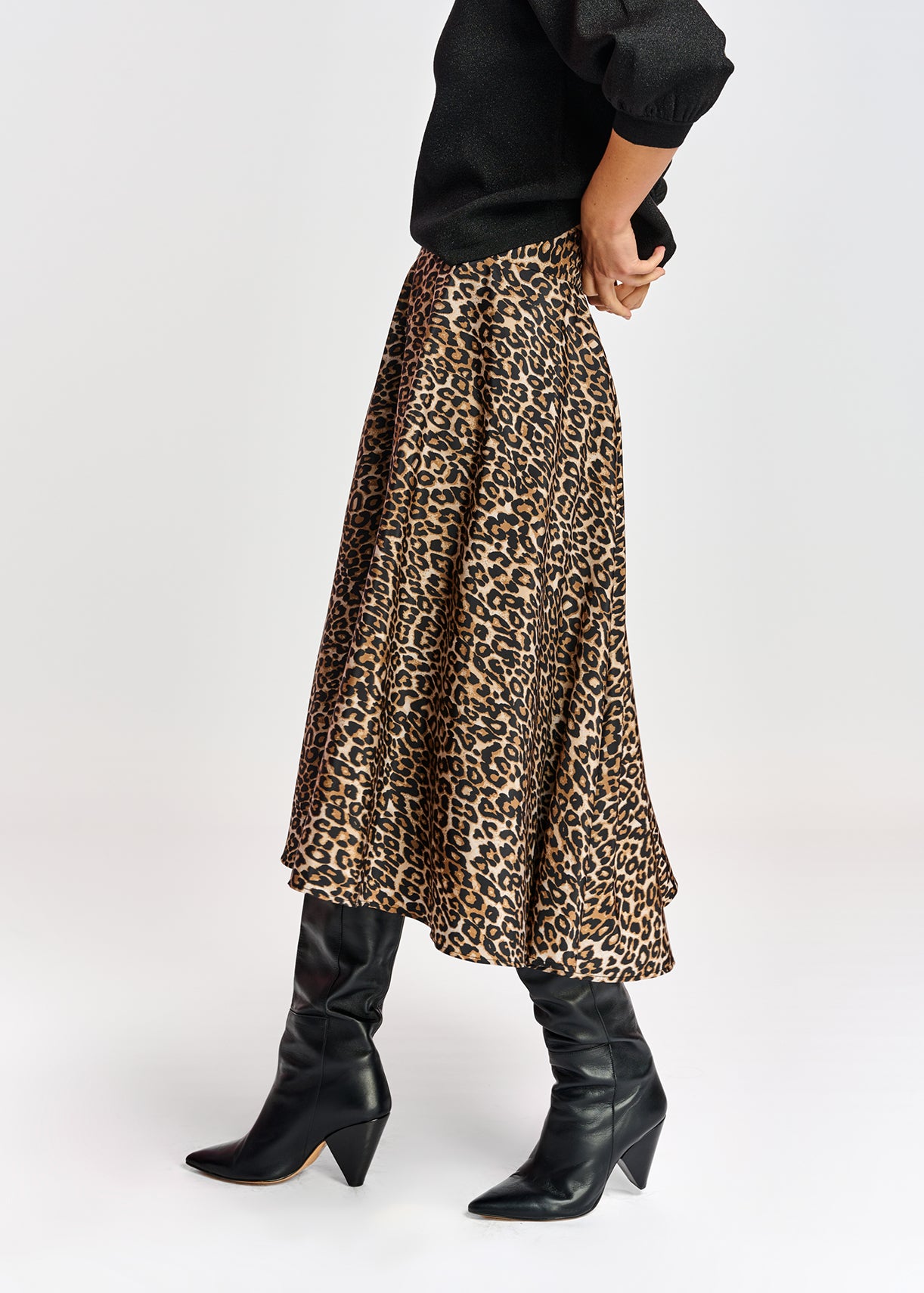 Abundance tafta circle skirt RE—SSENTIEL | Essentiel second hand