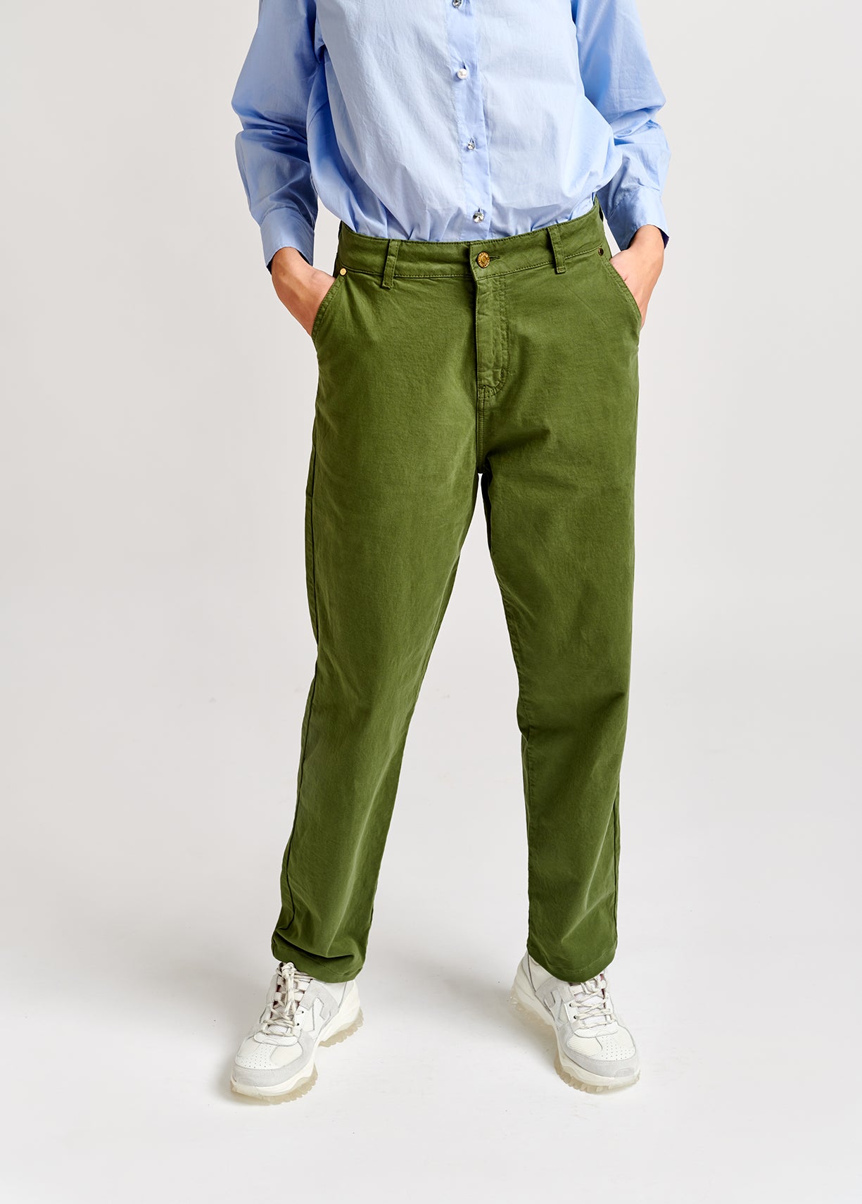 Pantalon taille haute vert mousse RE—SSENTIEL | Essentiel second hand
