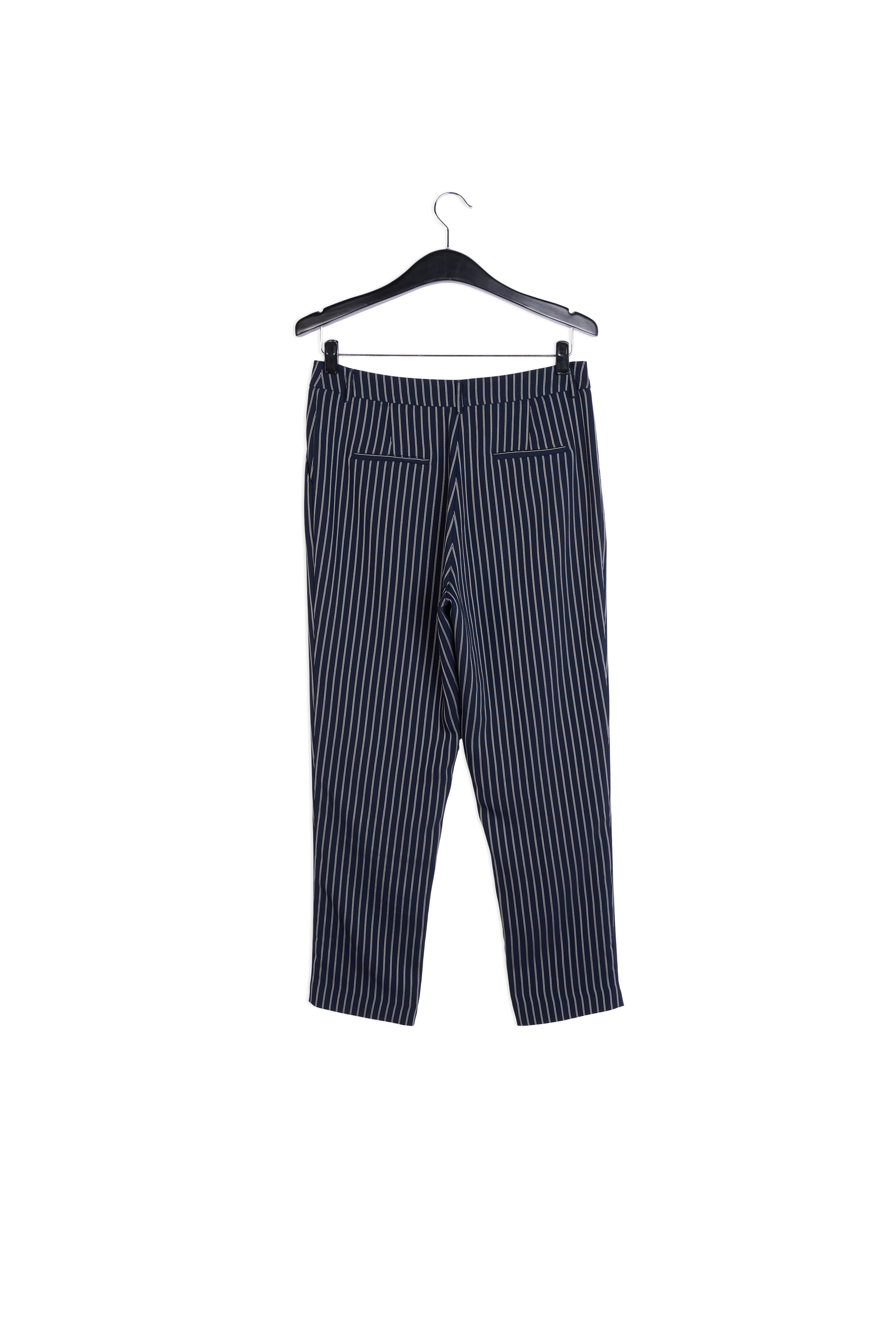 Sharron pantalons RE—SSENTIEL | Essentiel second hand