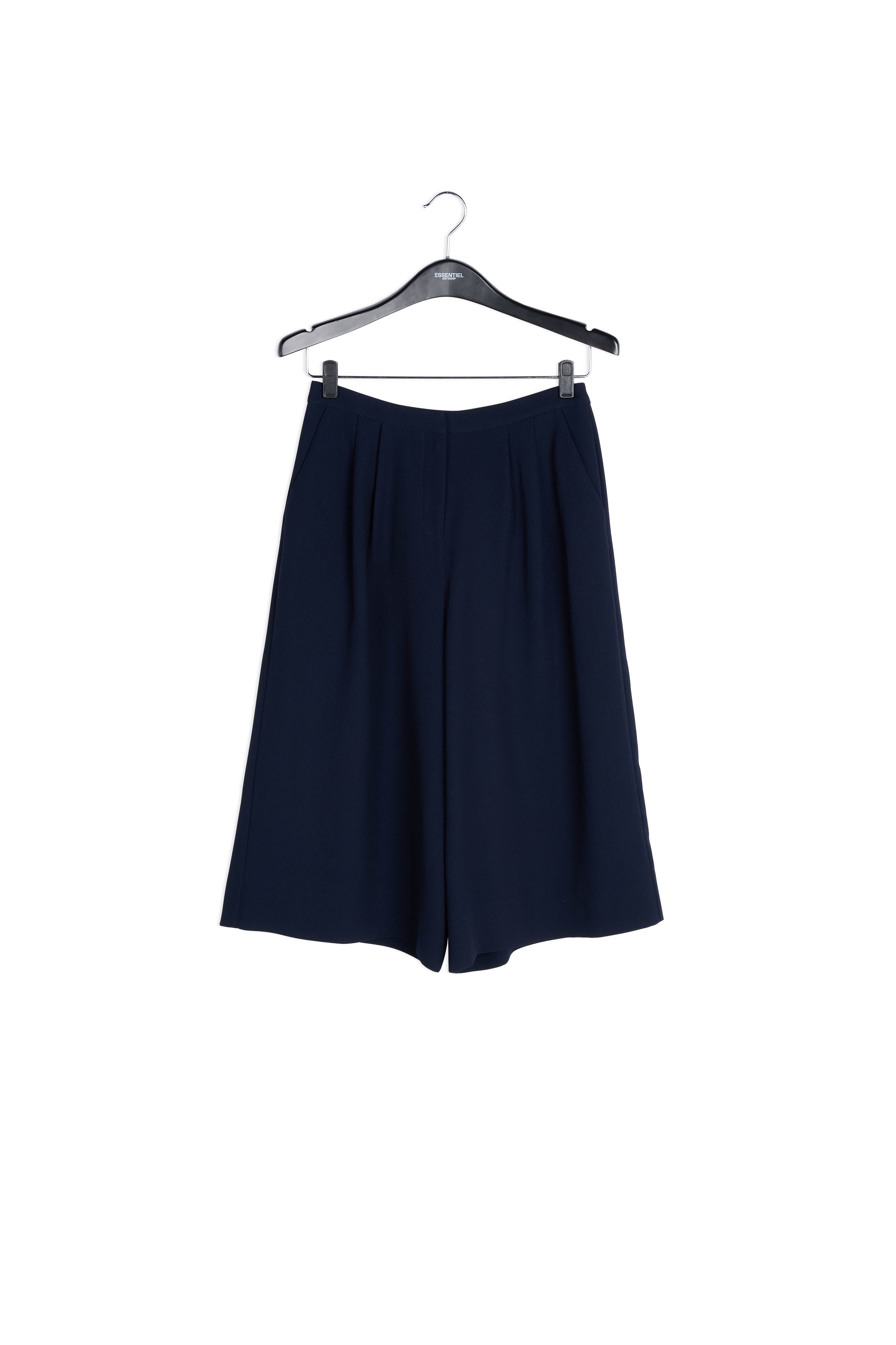 Pantalon Bleu marine RE—SSENTIEL | Essentiel second hand