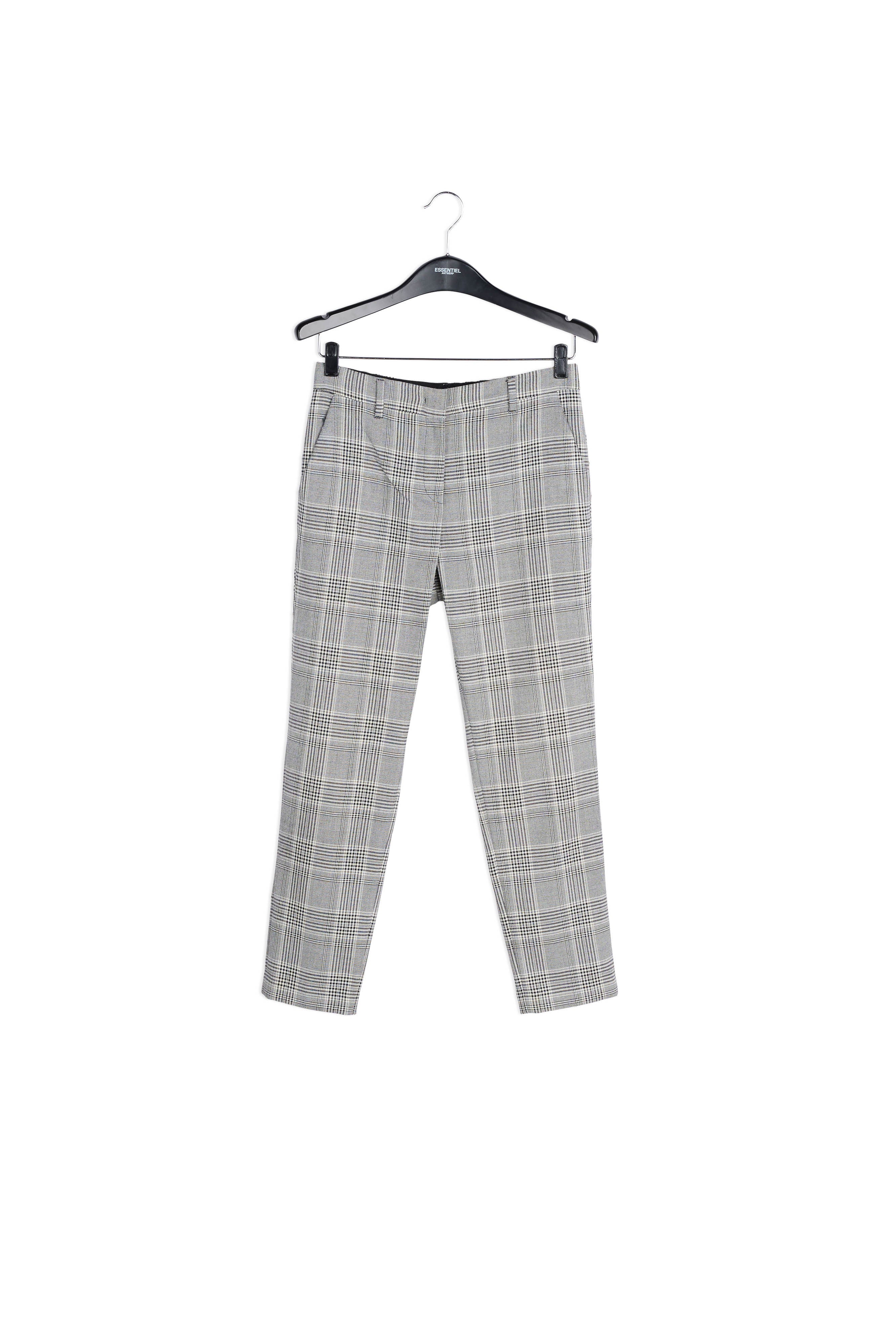 Pantalon Gris RE—SSENTIEL | Essentiel second hand