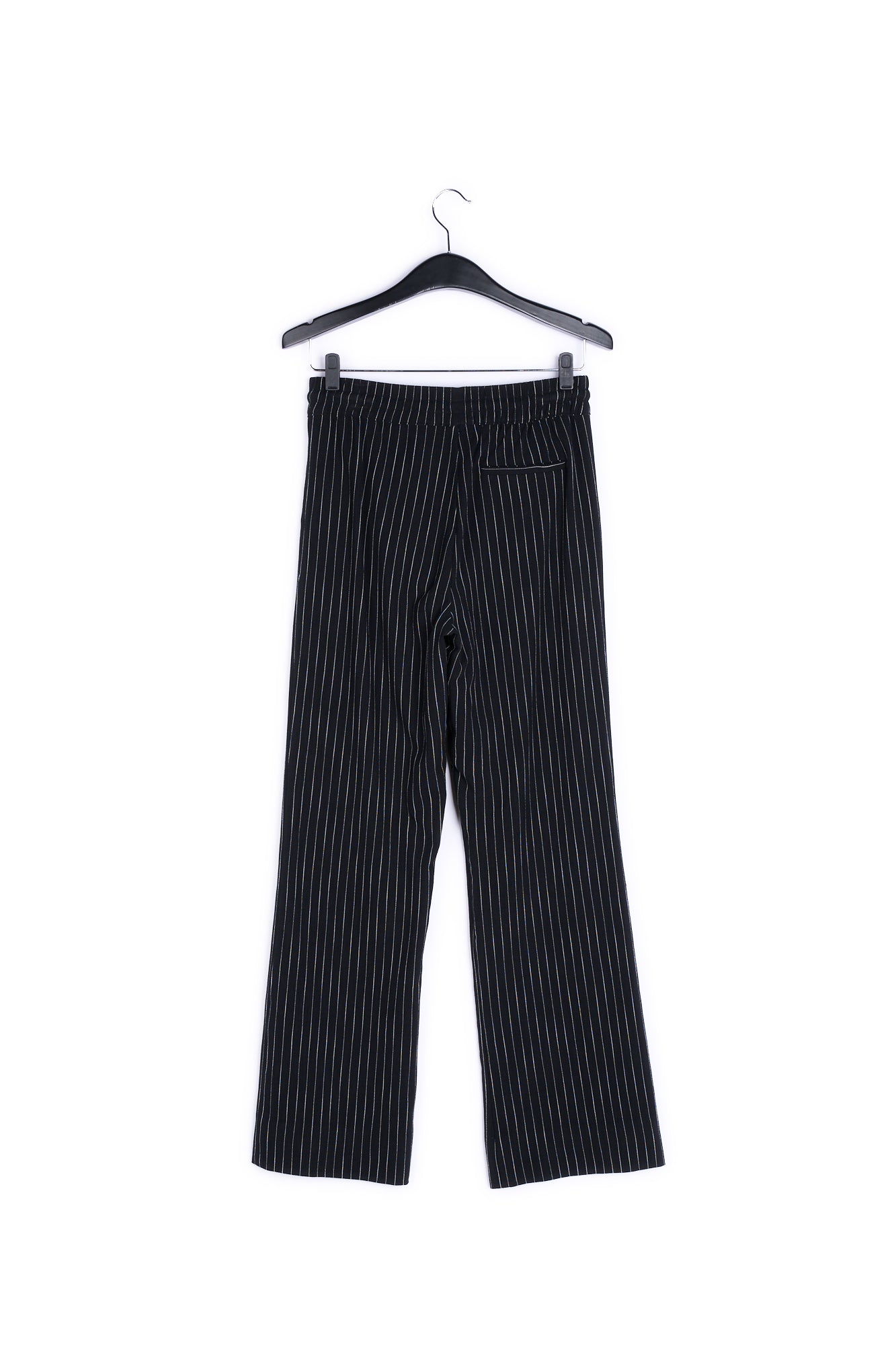 Black Pants RE—SSENTIEL | Essentiel second hand