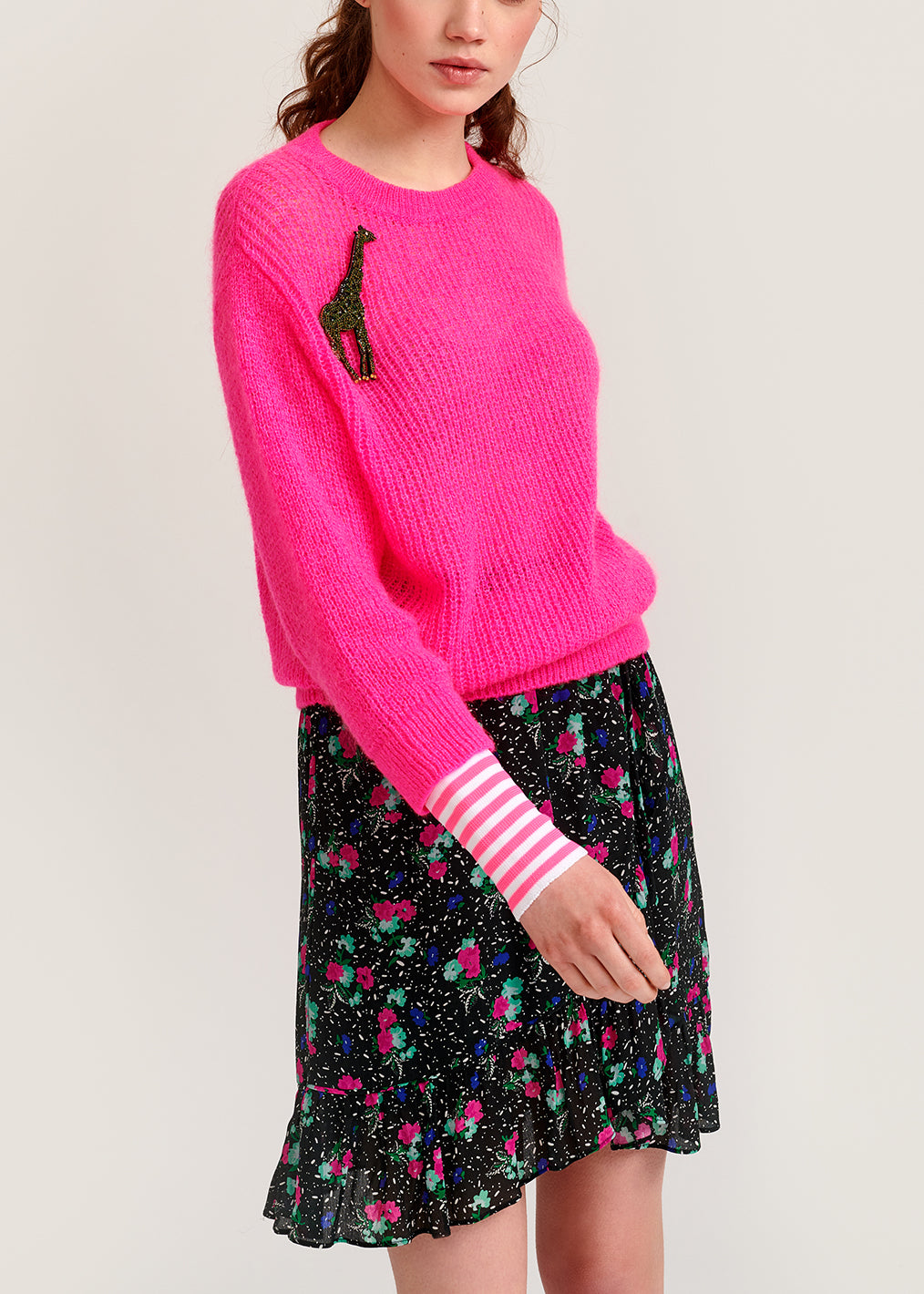 Neon pink ribbed-knit sweater with striped neon cuffs RE—SSENTIEL | Essentiel second hand