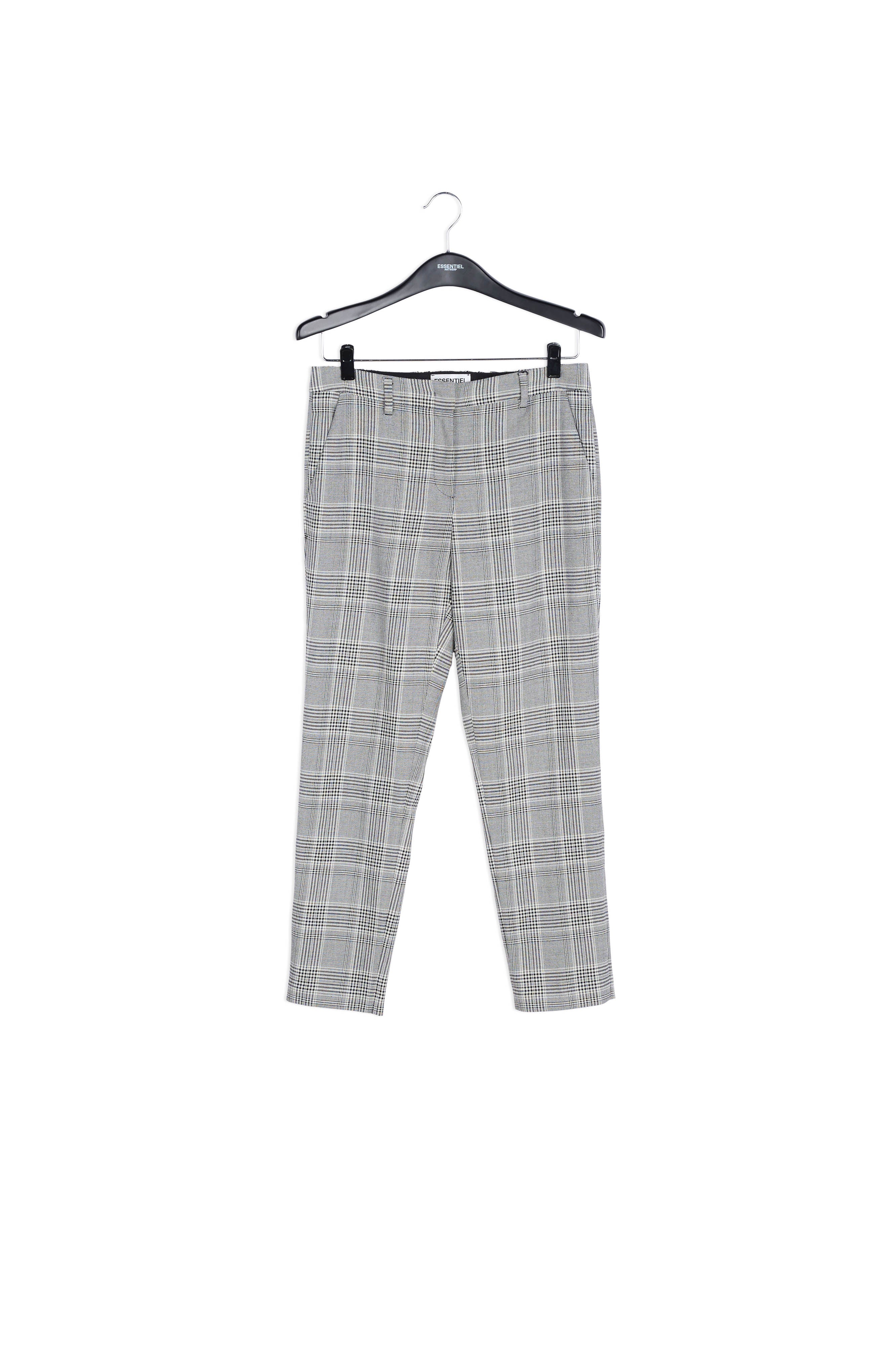 Grey pants RE—SSENTIEL | Essentiel second hand